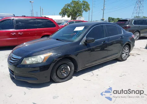 2011 Honda Accord 2.4 Ex z USA, uszkodzony, nr VIN 1HGCP2F74BA118673